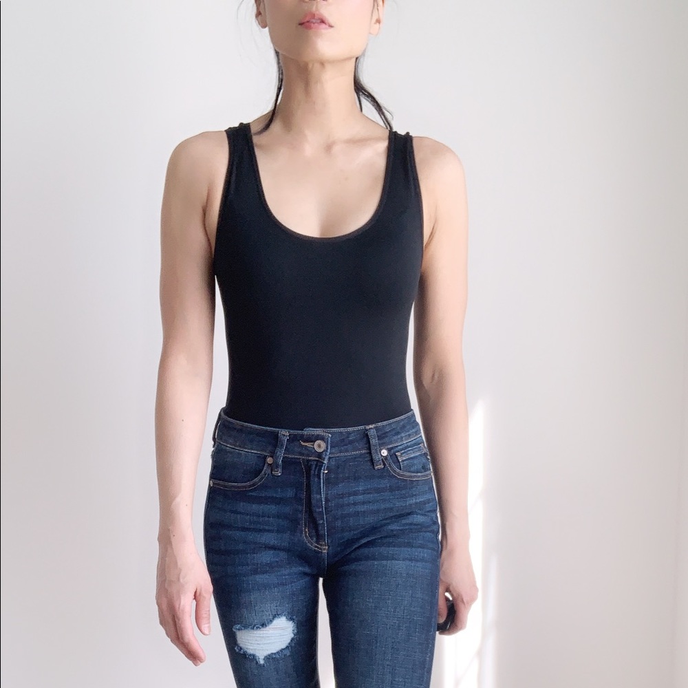 KAIA Seamless Bodysuit - BLACK - Picture 8 of 11